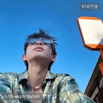 钱奔洋